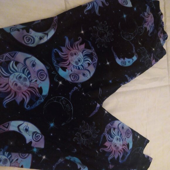 Celestial leggings 2xl - Picture 1 of 5